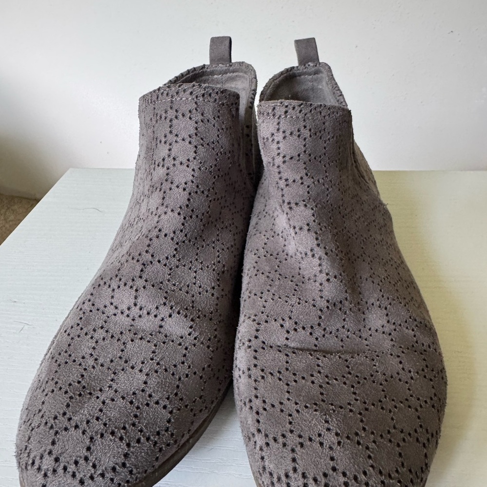 Dr. Scholl's Gray Ankle Booties
